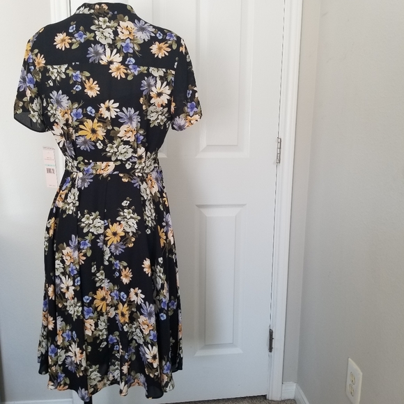 nanette Black Dream Cloud Midi Dress 8 Belted NWT Floral Short Sleeve Flowy - Picture 7 of 16